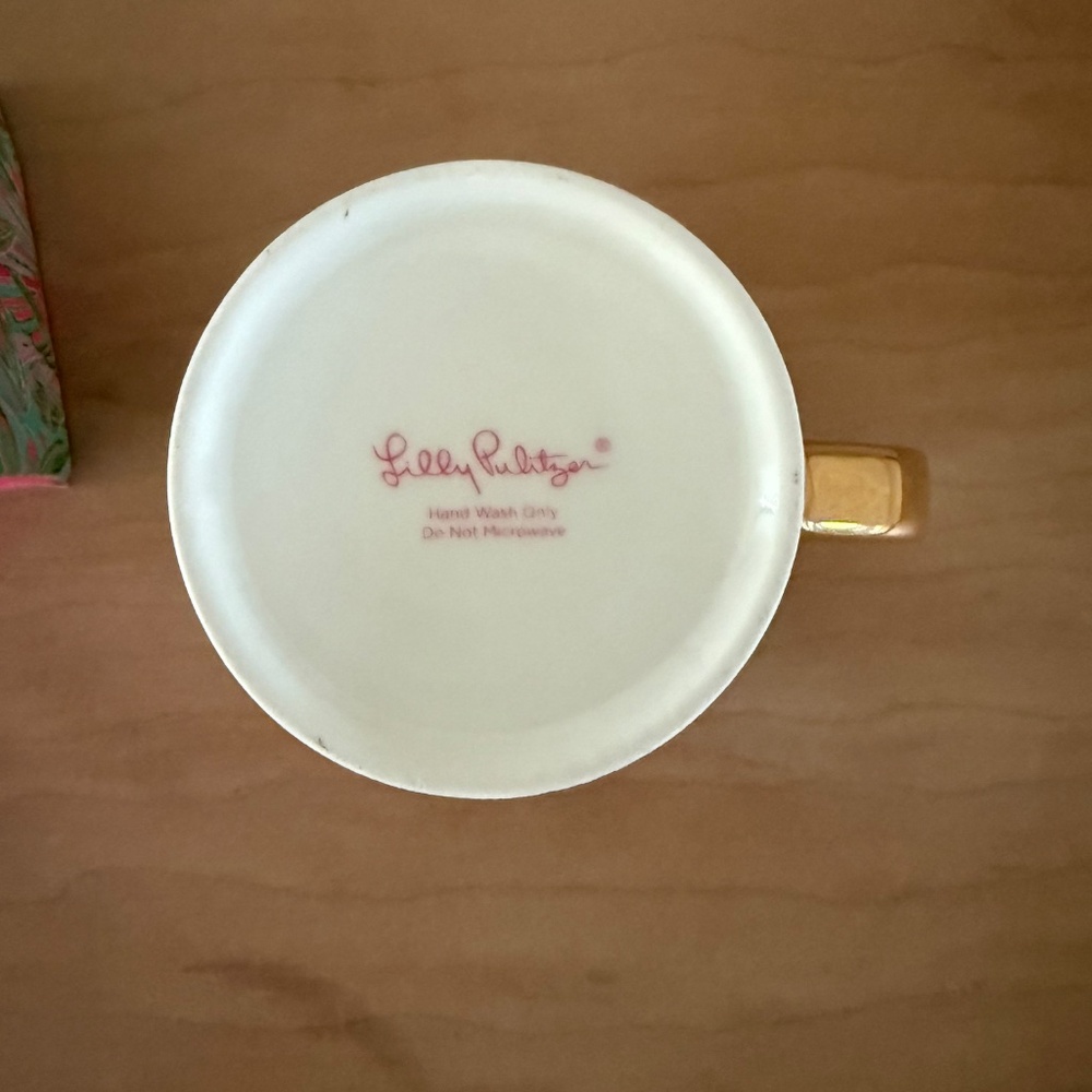 Lilly Pulitzer ceramic mug - Picture 4 of 5